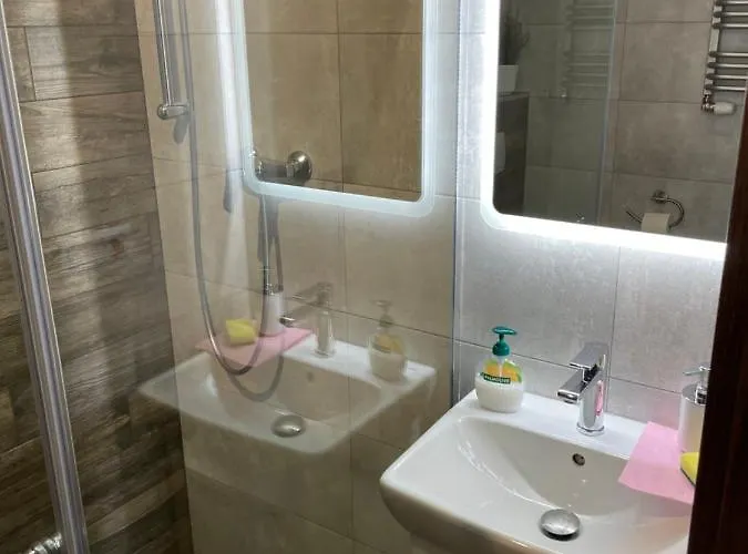 Stornia * 야스타르니아